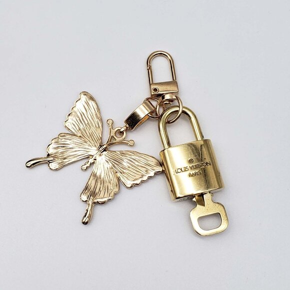Authentic Louis Vuitton Lock & Key with unbranded Bagcharm, Keycharm, Keychain - Picture 4 of 5
